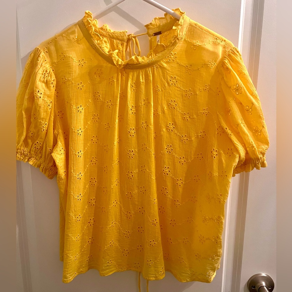 Women’s Free People Eyelet Shirt M